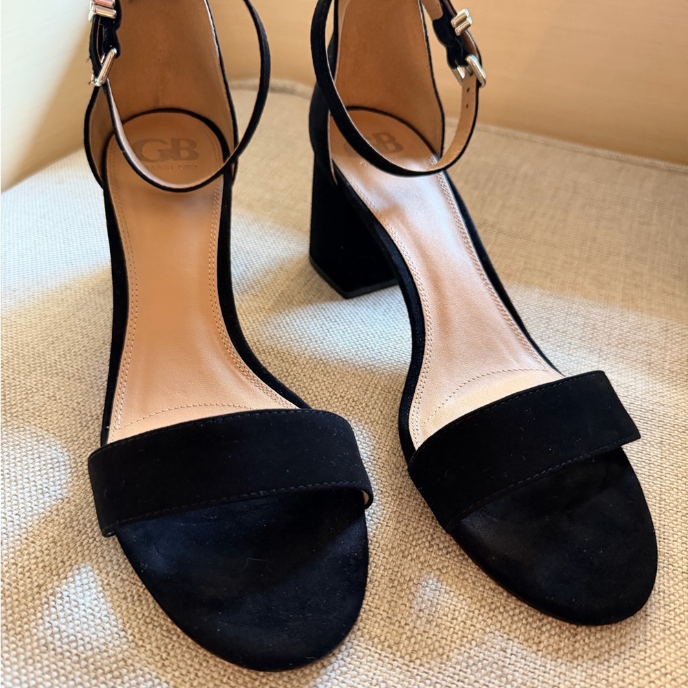 Gianni Bini Black Suede Heels